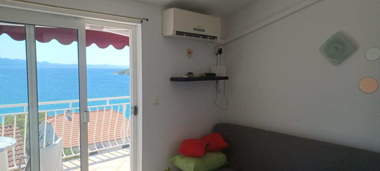 Blue Sea Blue Sky Appartement Lovište Buitenkant foto